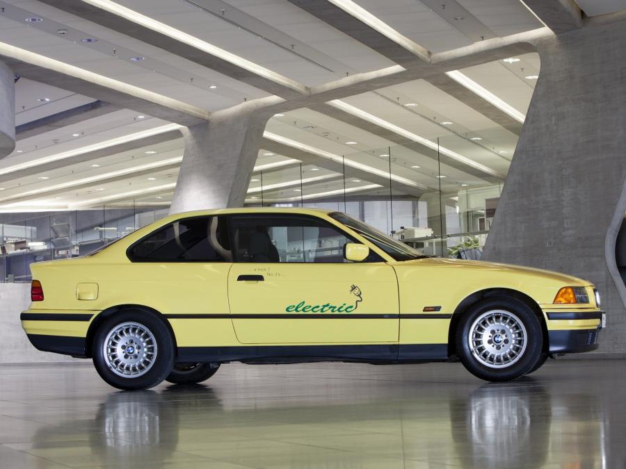  BMW 3-Series Coupe Electro-Antrieb 1995 года  (фото 7 из 7)